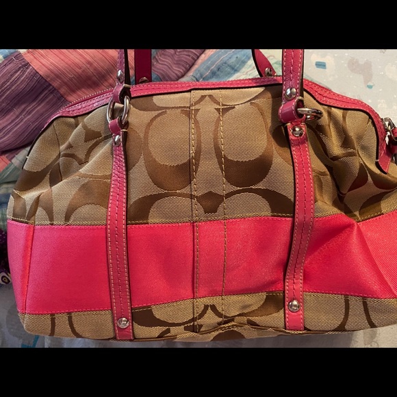 Coach Purse - Picture 1 of 1